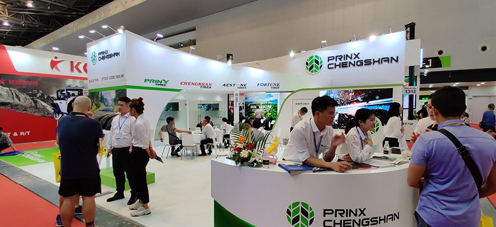 配圖4-客戶到訪 配圖4-客戶到訪