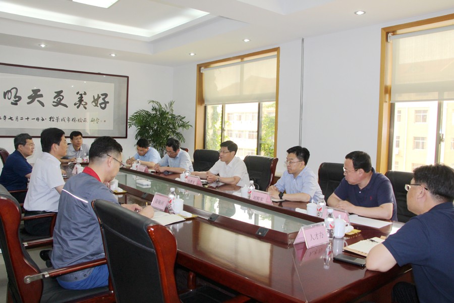 1593591352671392WxDj.jpg 調(diào)研座談會場 (3).jpg